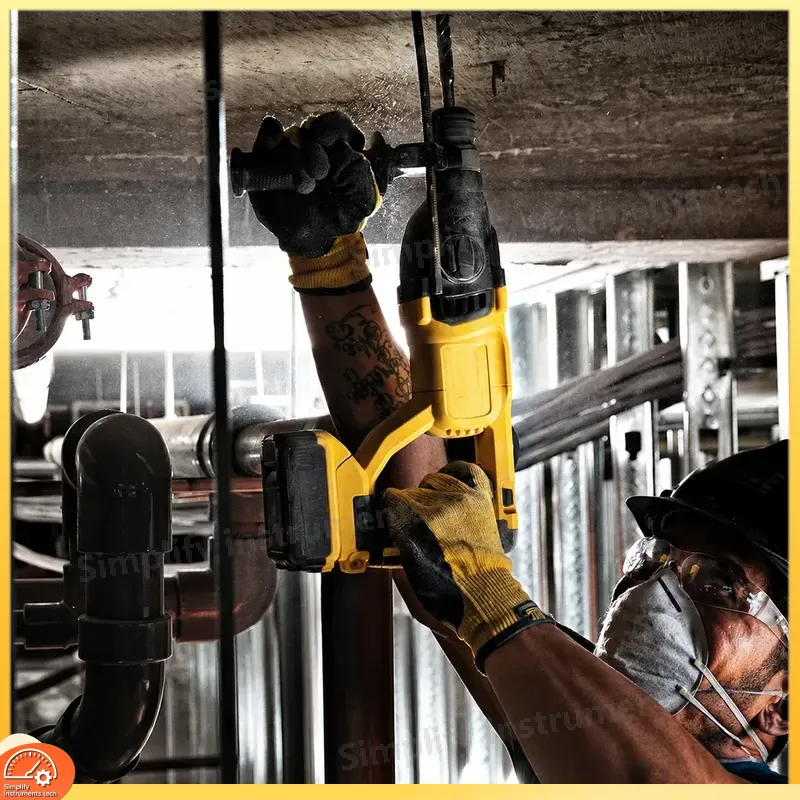 DCH133 مطرقة دوارة لاسلكية بدو - مراجعة Cordless Rotary Hammer 20V Brushless وسعره